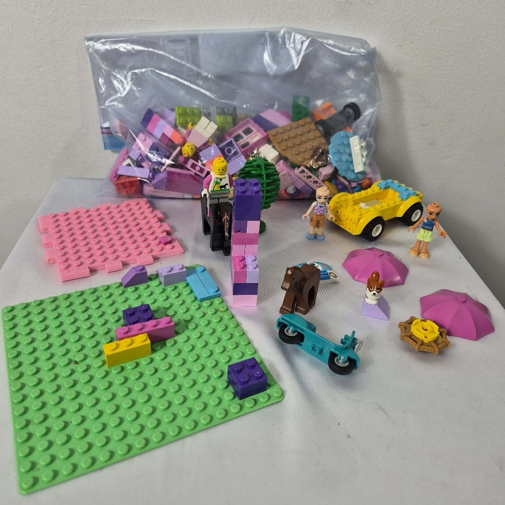 LEGO FRIENDS: Stephanie's Cool Convertible (3183)